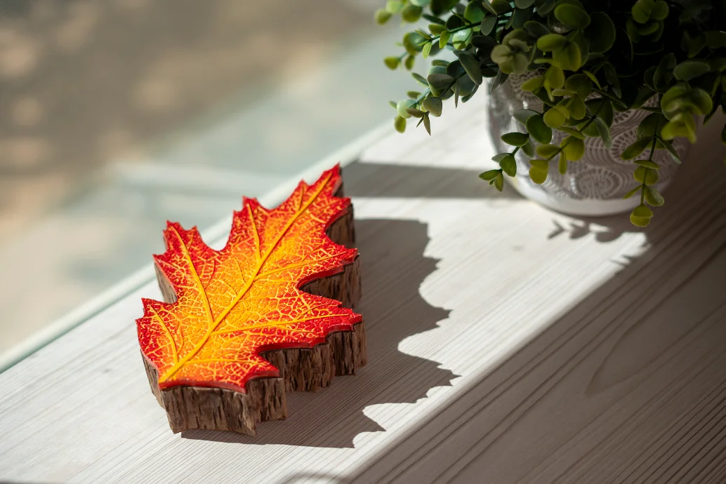 Oak Leaf Box